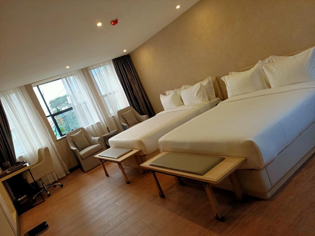 La Maison Royale South C होटल
