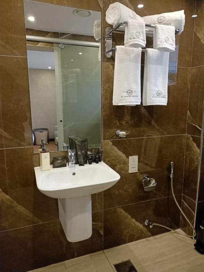 La Maison Royale South C होटल